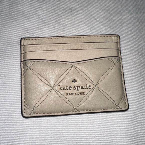 Kate Spade ♠️ Card Holder - Picture 1 of 3